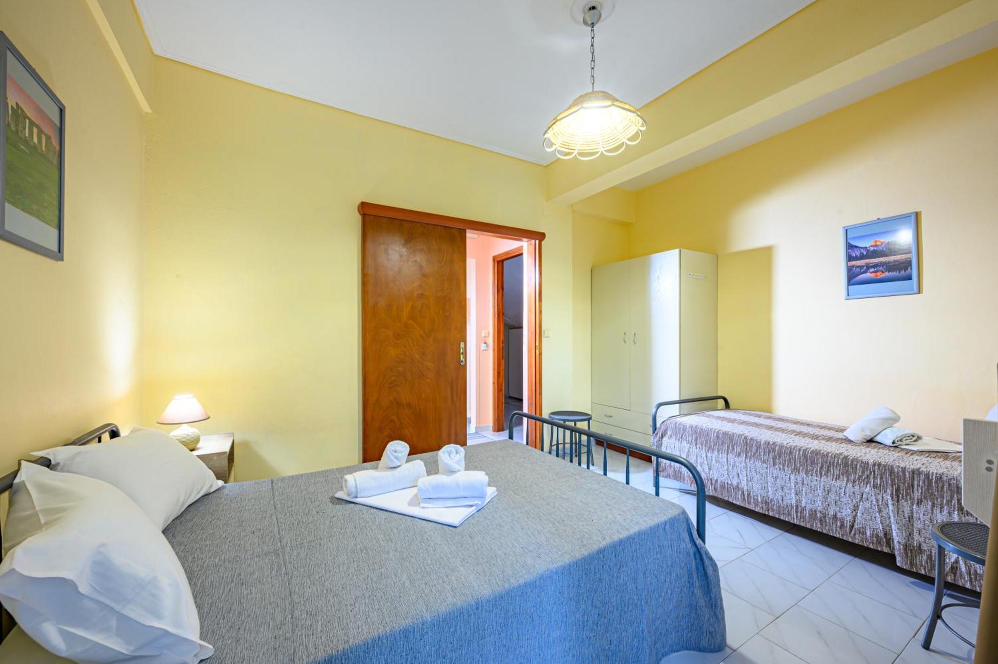 Iliahtida Apartments Roviész Kültér fotó