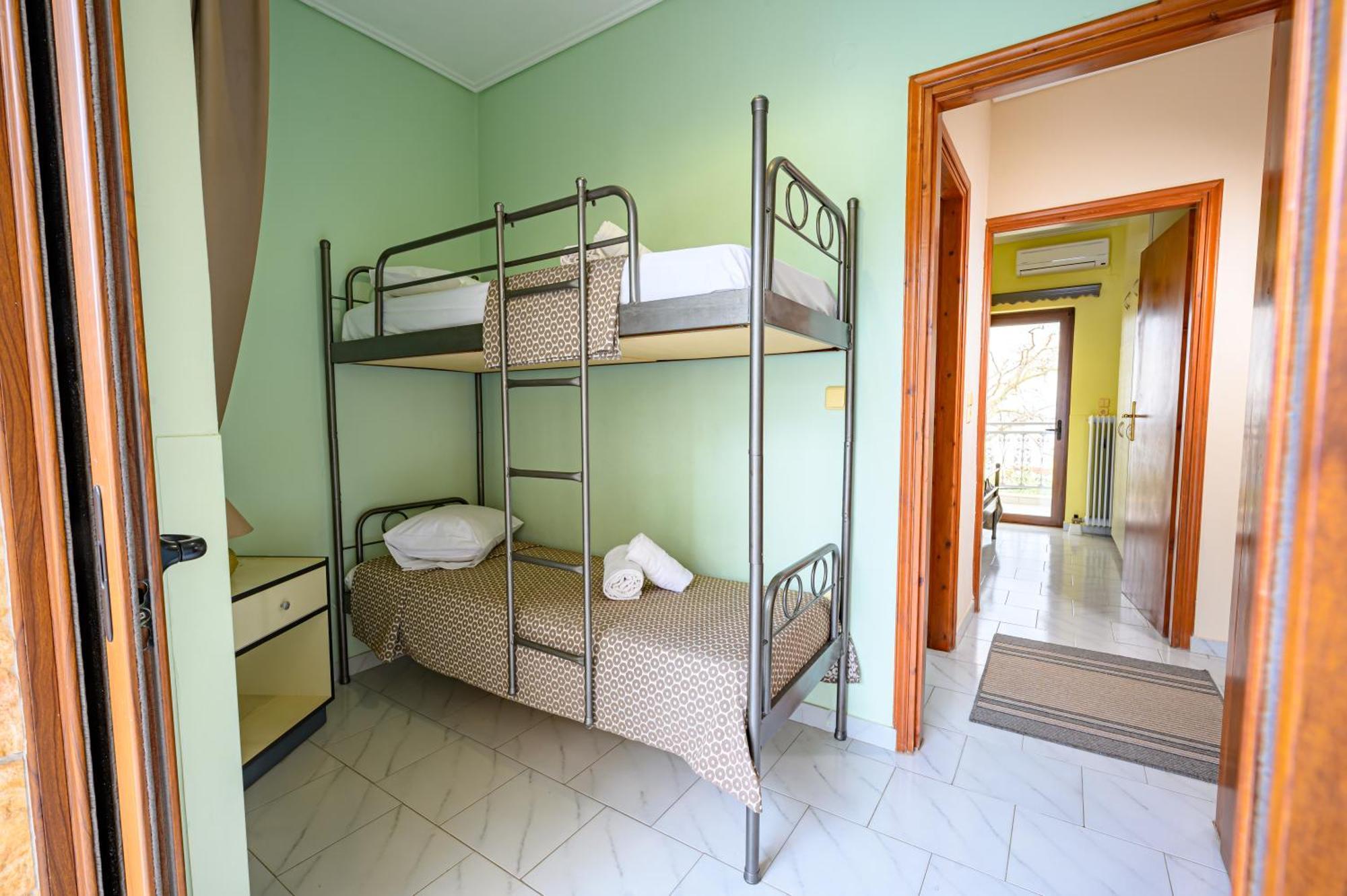Iliahtida Apartments Roviész Kültér fotó